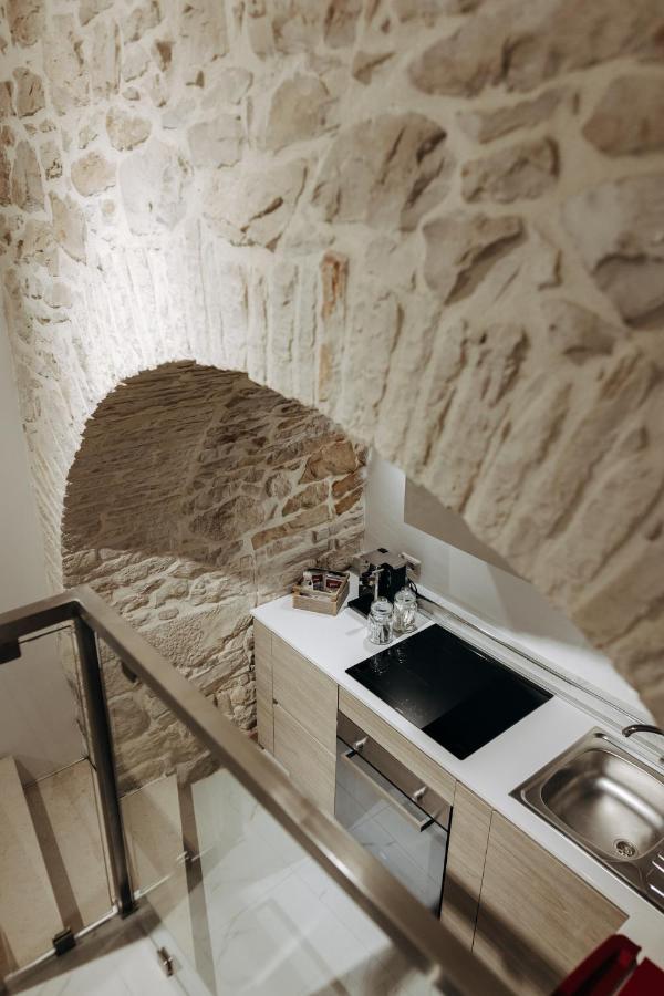 Amiura B&B โคราโต ภายนอก รูปภาพ